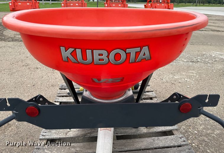 image for item NL9959 2016 Kubota VS220 spreader 