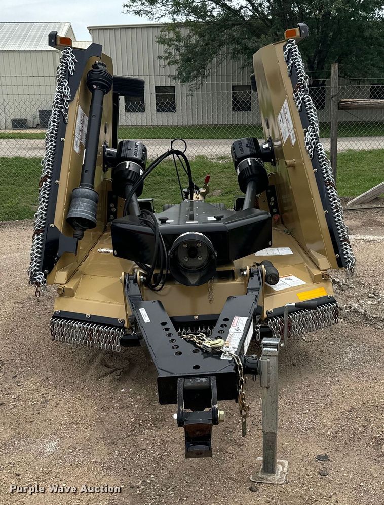 image for item NL9964 Land Pride batwing rotary mower