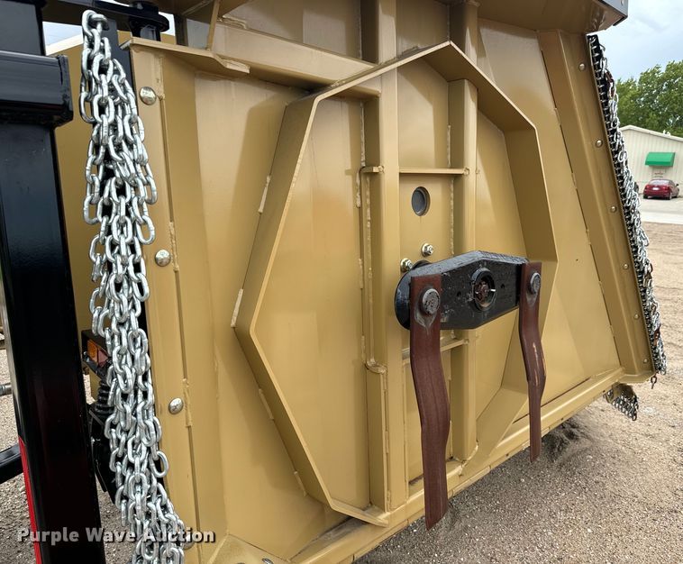 image for item NL9964 Land Pride batwing rotary mower