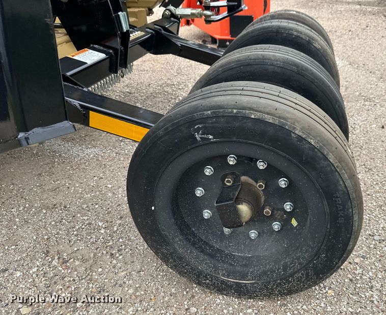 image for item NL9964 Land Pride batwing rotary mower