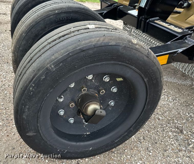 image for item NL9964 Land Pride batwing rotary mower