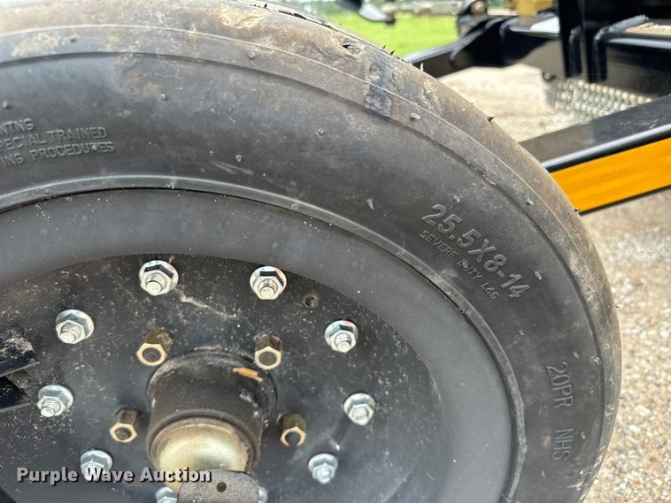 image for item NL9964 Land Pride batwing rotary mower