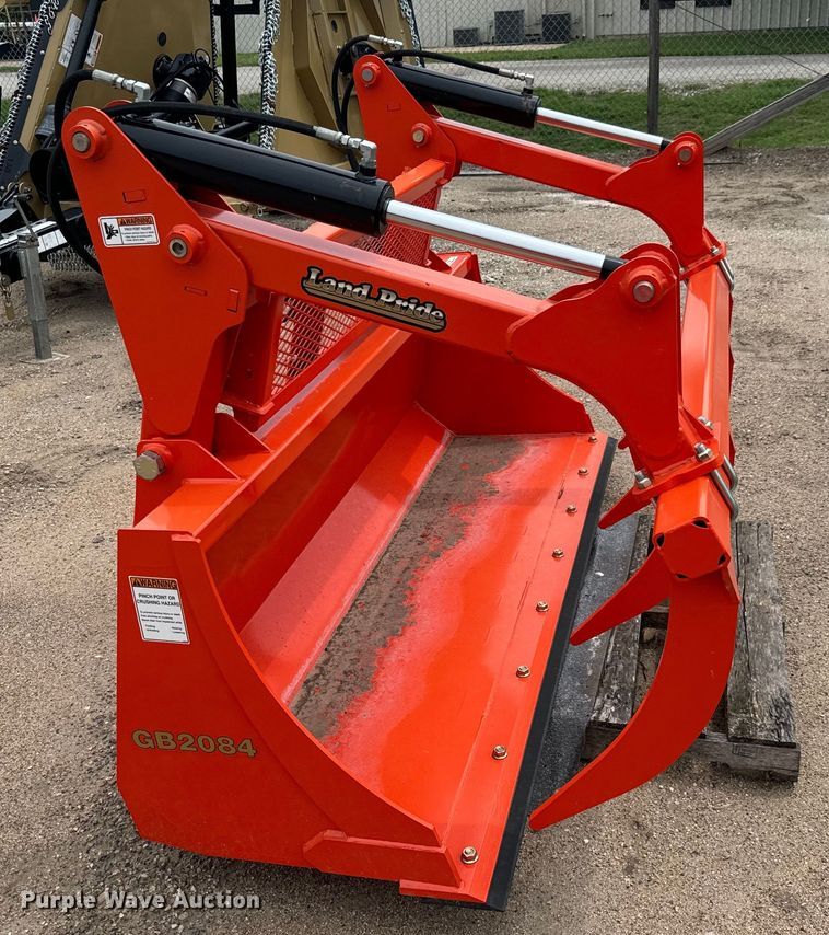 image for item NL9965 Land Pride  GB2084 grapple bucket