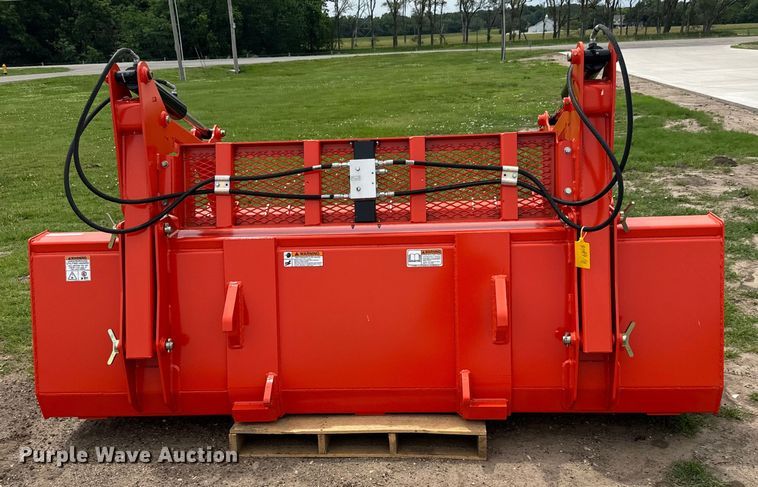 image for item NL9968 Land Pride GBE30108 grapple bucket