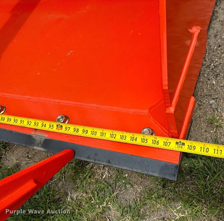 image for item NL9968 Land Pride GBE30108 grapple bucket