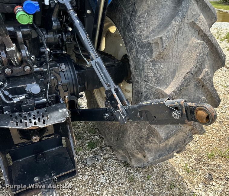 image for item NQ9567 2019 New Holland Powerstar 100 MFWD tractor