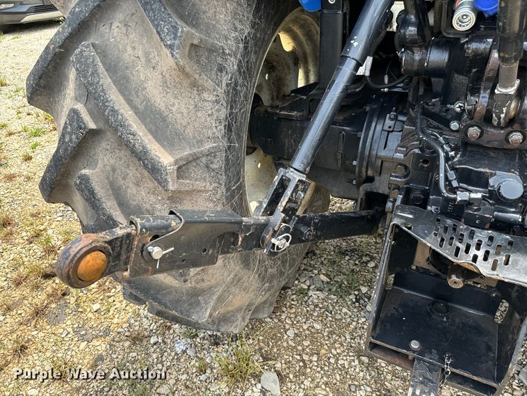 image for item NQ9567 2019 New Holland Powerstar 100 MFWD tractor