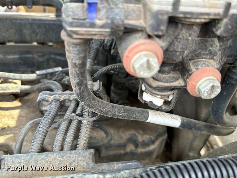 image for item NQ9567 2019 New Holland Powerstar 100 MFWD tractor