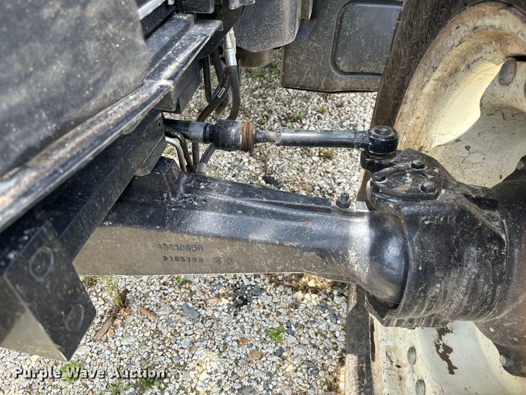 image for item NQ9567 2019 New Holland Powerstar 100 MFWD tractor