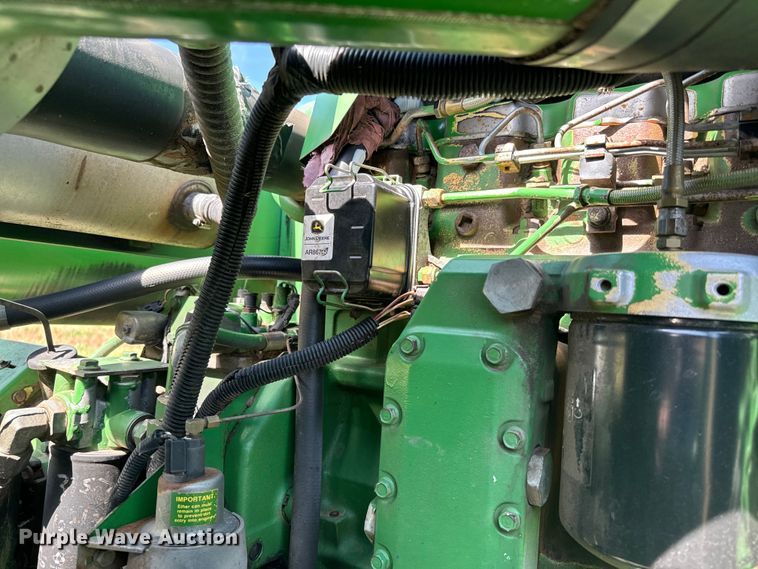 image for item NQ9571 1995 John Deere 9600 combine