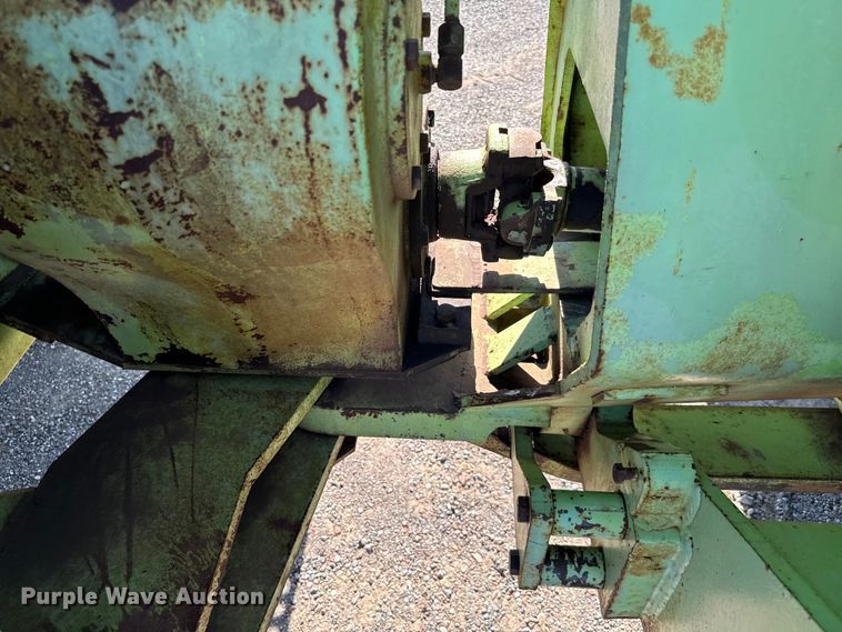 image for item NQ9573 Steiger Cougar III ST270 4WD tractor