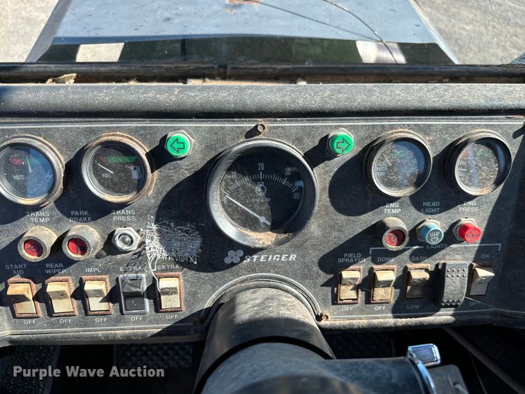 image for item NQ9573 Steiger Cougar III ST270 4WD tractor