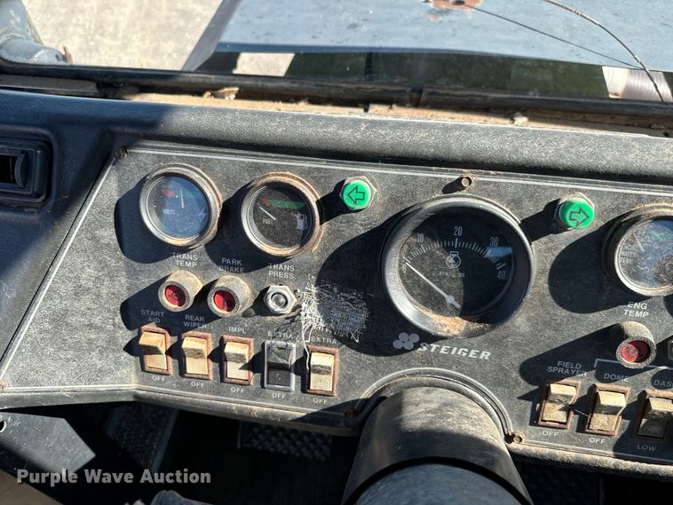 image for item NQ9573 Steiger Cougar III ST270 4WD tractor