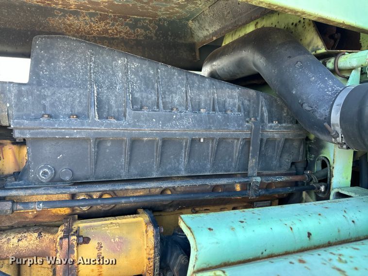 image for item NQ9573 Steiger Cougar III ST270 4WD tractor