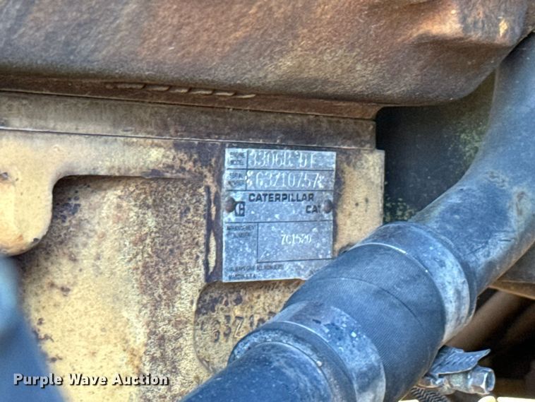 image for item NQ9573 Steiger Cougar III ST270 4WD tractor