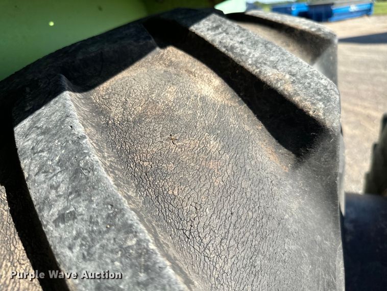 image for item NQ9573 Steiger Cougar III ST270 4WD tractor