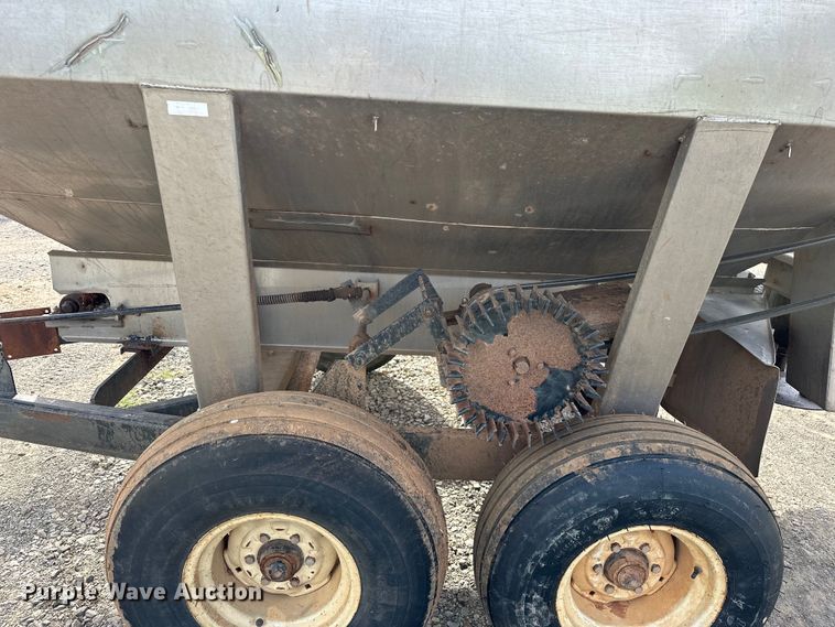 image for item NR9984 Adams  spreader