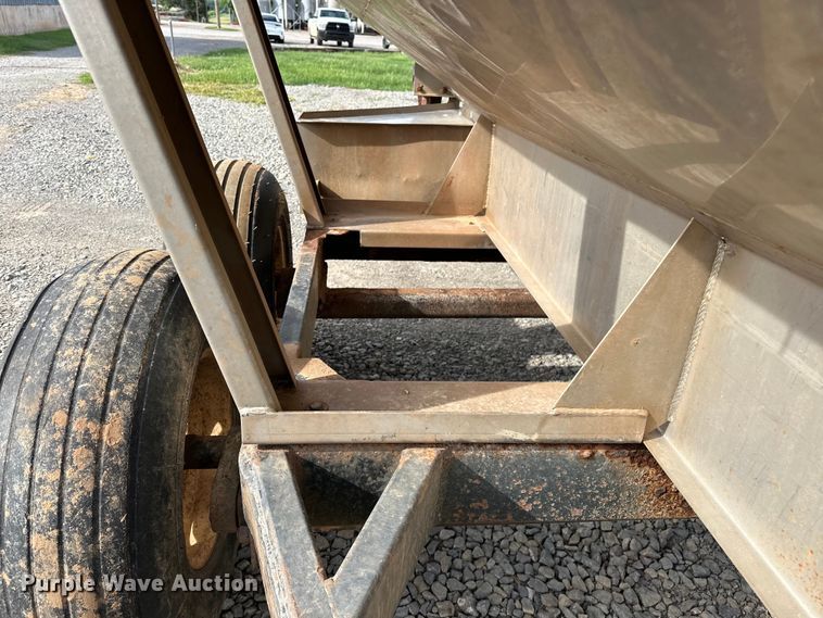 image for item NR9984 Adams  spreader