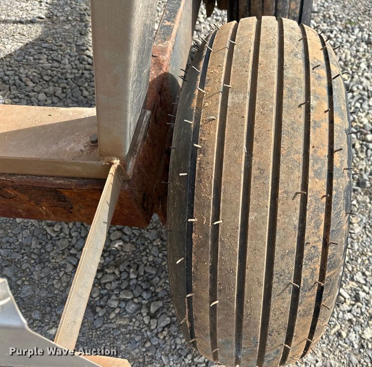 image for item NR9984 Adams  spreader