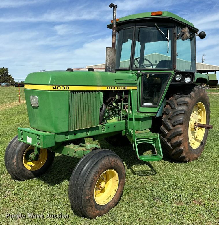 image for item NR9987 1974 John Deere 4030H tractor