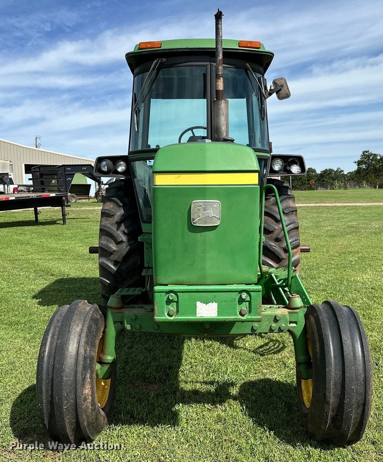 image for item NR9987 1974 John Deere 4030H tractor