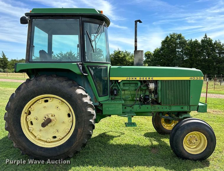 image for item NR9987 1974 John Deere 4030H tractor