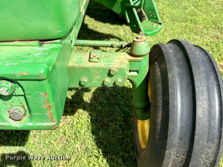 image for item NR9987 1974 John Deere 4030H tractor