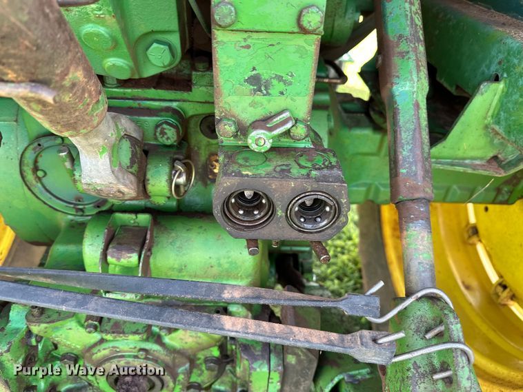 image for item NR9987 1974 John Deere 4030H tractor