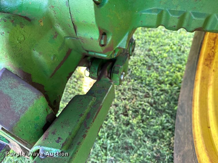 image for item NR9987 1974 John Deere 4030H tractor