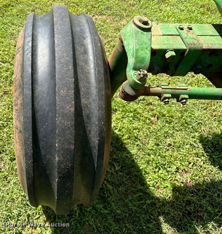 image for item NR9987 1974 John Deere 4030H tractor