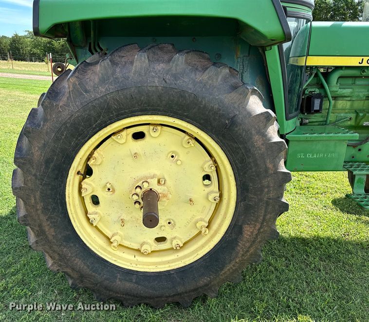image for item NR9987 1974 John Deere 4030H tractor