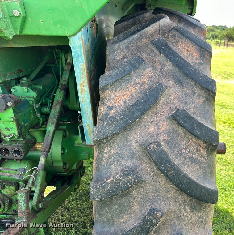 image for item NR9987 1974 John Deere 4030H tractor