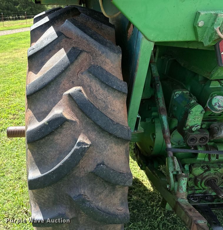 image for item NR9987 1974 John Deere 4030H tractor