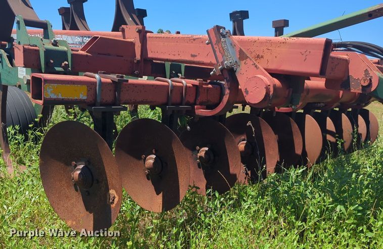 image for item NW9504 Brillon Soil Commander disk ripper