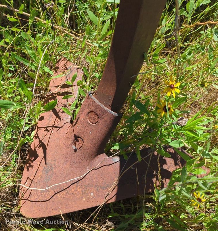 image for item NW9504 Brillon Soil Commander disk ripper