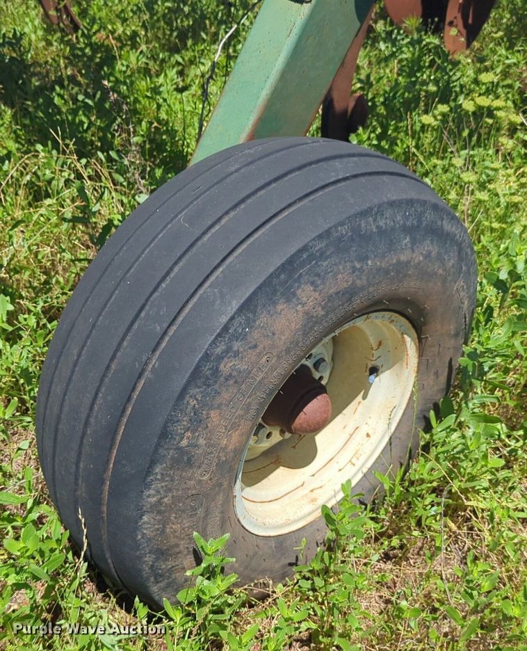 image for item NW9504 Brillon Soil Commander disk ripper