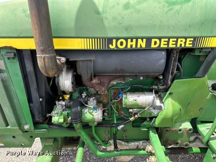 image for item OI9220 1996 John Deere 1070 tractor