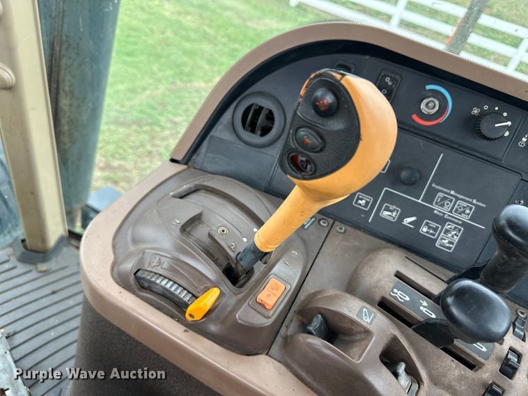 image for item OL9594 2010 John Deere 7630 MFWD tractor