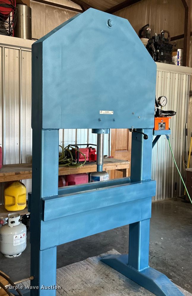 image for item OL9609 Shop built hydraulic press