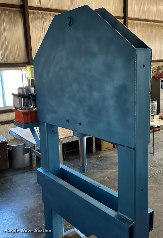 image for item OL9609 Shop built hydraulic press