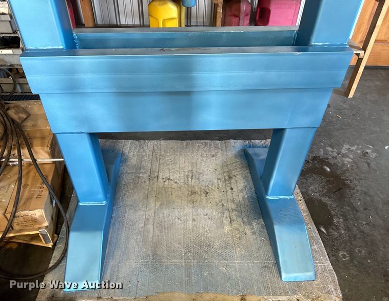 image for item OL9609 Shop built hydraulic press