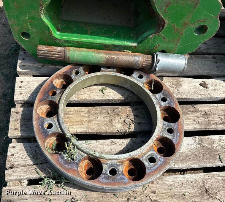 image for item OL9614 John Deere 9770 STS combine parts