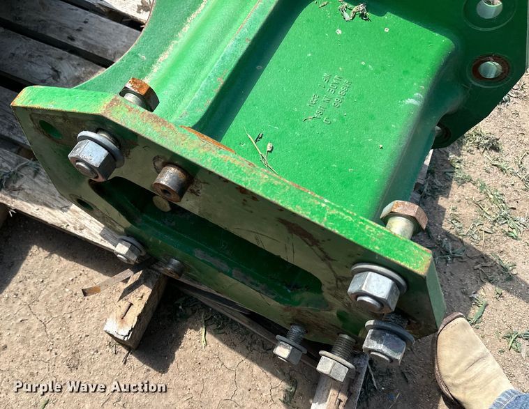 image for item OL9614 John Deere 9770 STS combine parts