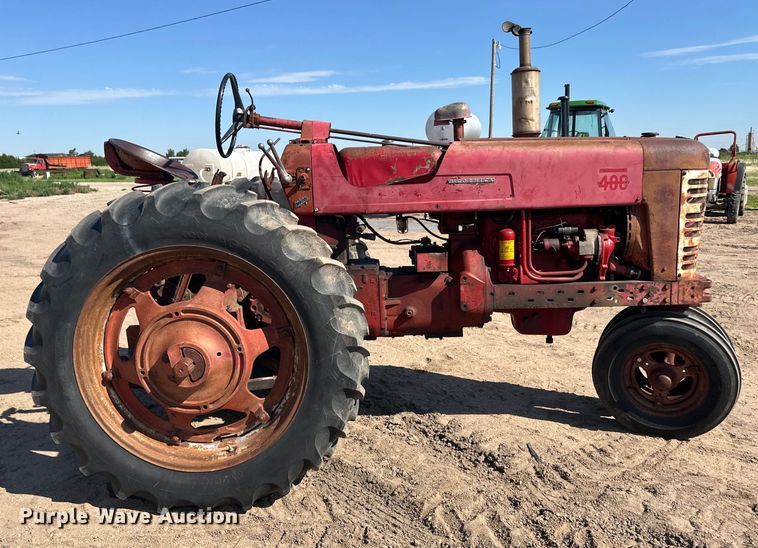 image for item OL9620 International Harvester McCormick Farmall 400 tractor
