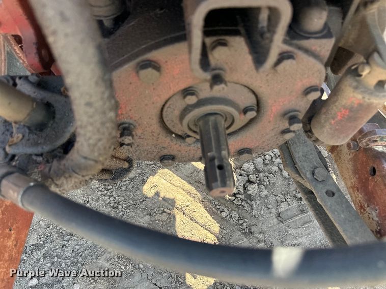 image for item OL9620 International Harvester McCormick Farmall 400 tractor