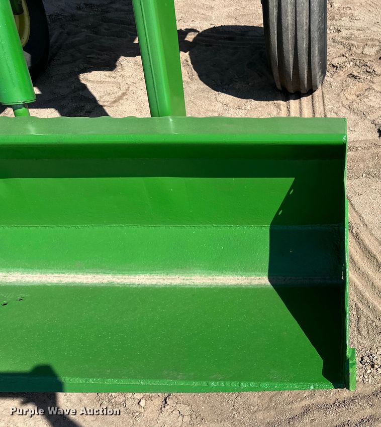 image for item OL9622 1974 John Deere 4430 tractor