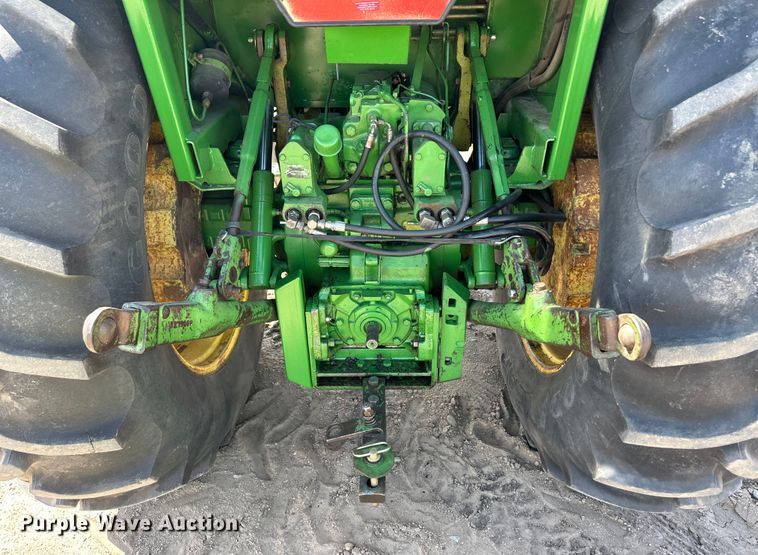 image for item OL9622 1974 John Deere 4430 tractor