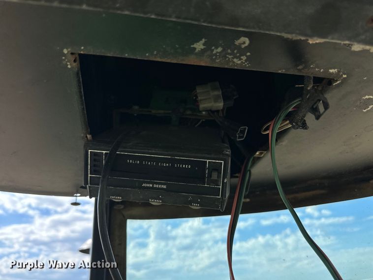 image for item OL9622 1974 John Deere 4430 tractor