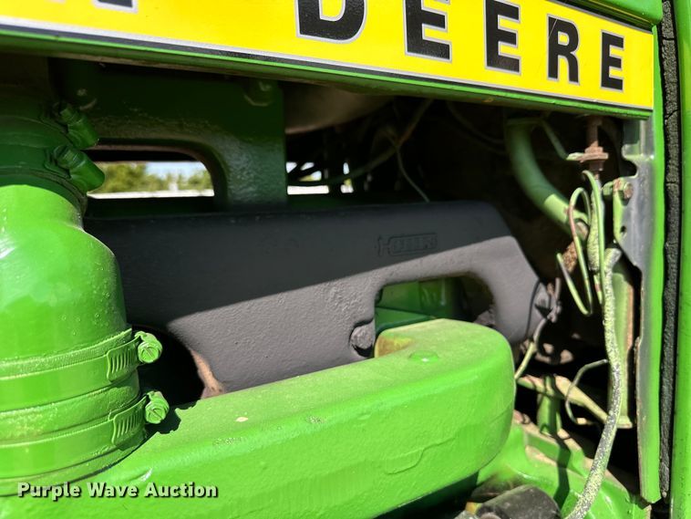 image for item OL9622 1974 John Deere 4430 tractor