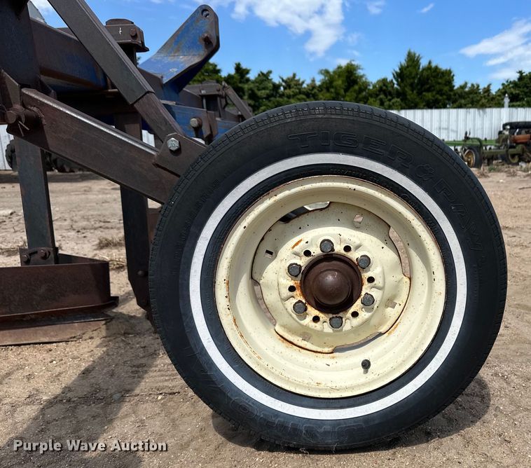 image for item OL9627 Row crop cultivator